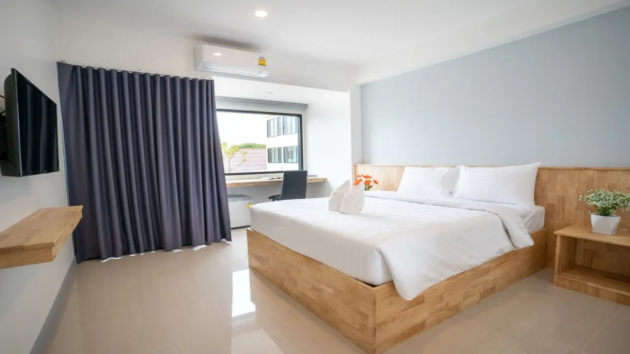 meesuk_hotel_bed_02